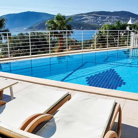 Sleeps 4 Air Con Wifi *